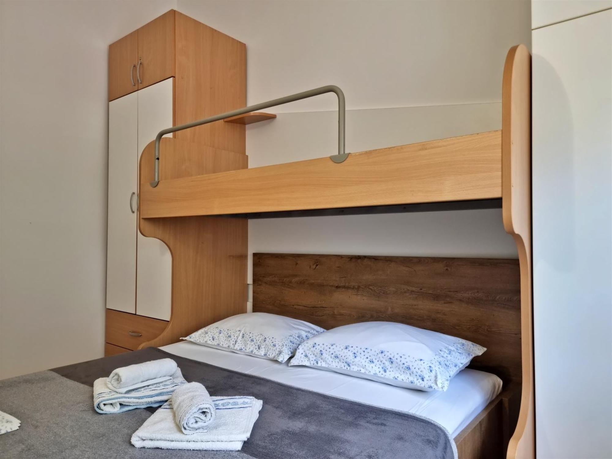 Apartments Gajo Omiš Szoba fotó